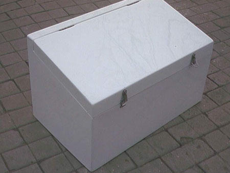 䓷